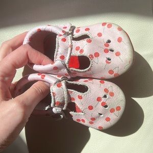 Freshly picked moccasins sz 5